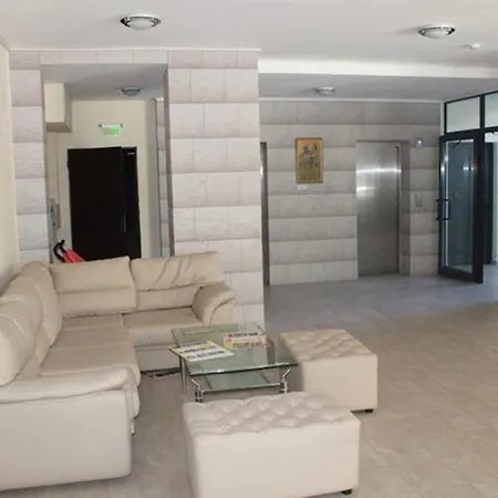 Dilov In Yalta Złote Piaski