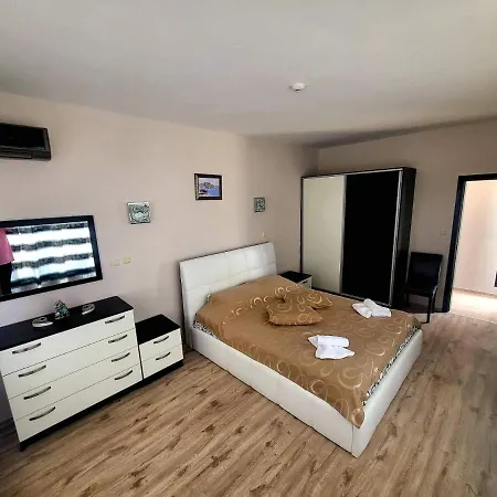 Apartment Dilov In Yalta *